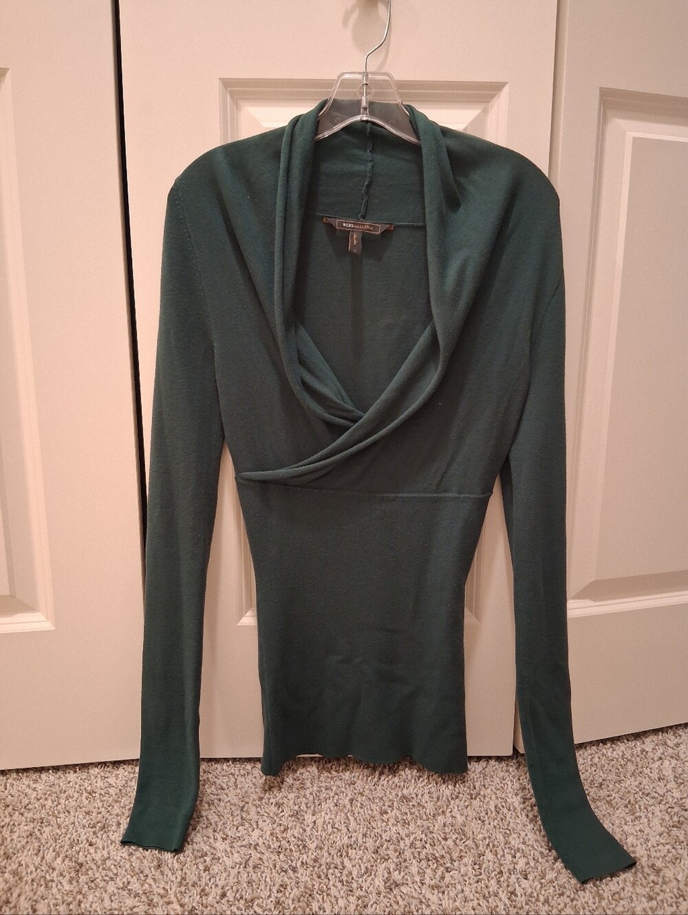 BCBG MAX SWEATER